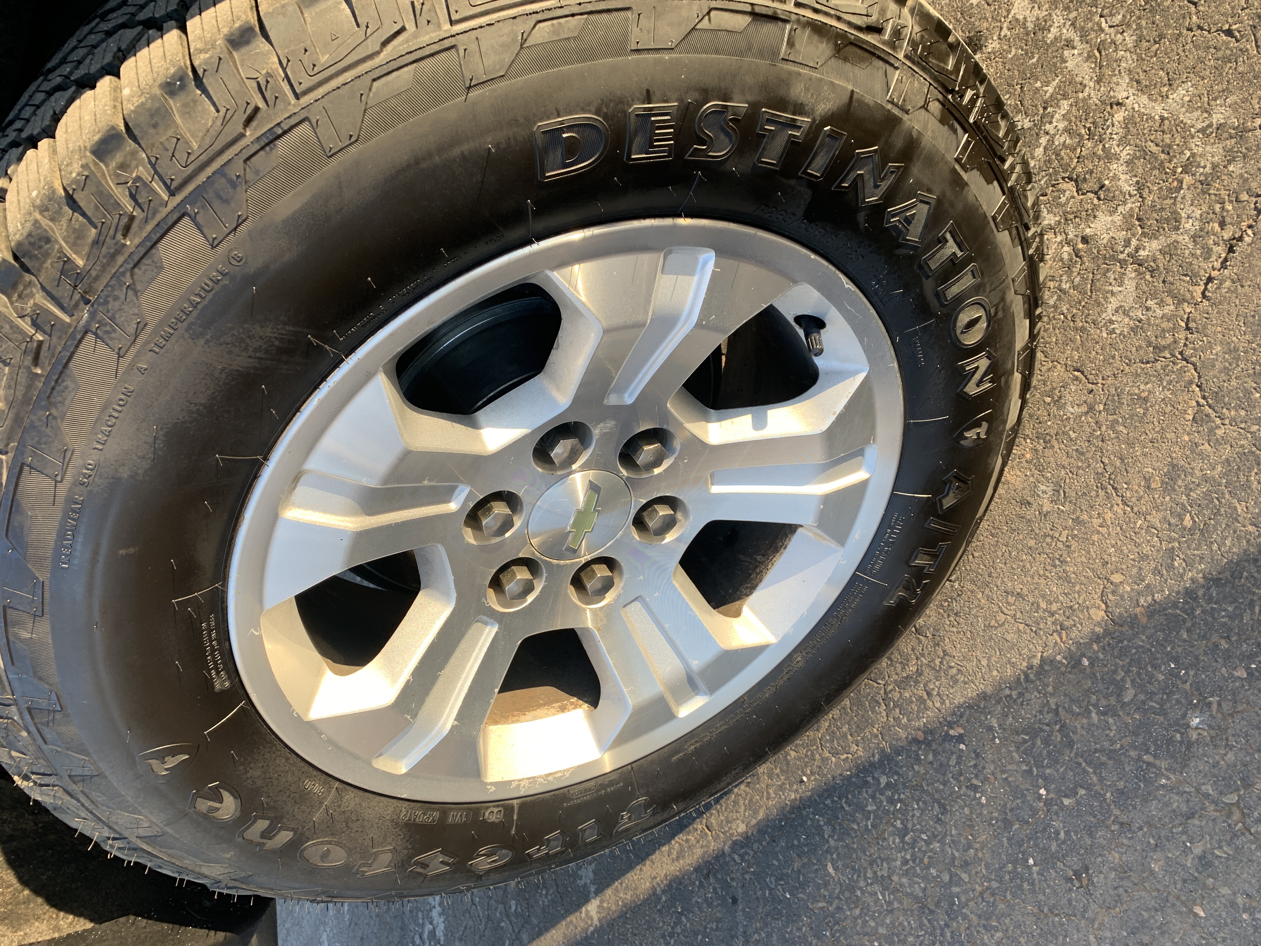 2014 Chevrolet Silverado 5.3L 1500K Z71 4 Door 4WD One Owner with Remote Starter with 120K - New Firestone Destination Tires, New Front and Rear Rotors, New pads, New rear calipers, New Front Springs, New Rear Shocks, New Rhino Bed Liner, Trailer Equipment Package — photo 91